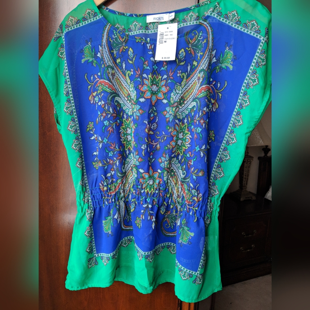 NWT Ricki's Blue and Green Paisley Blouse